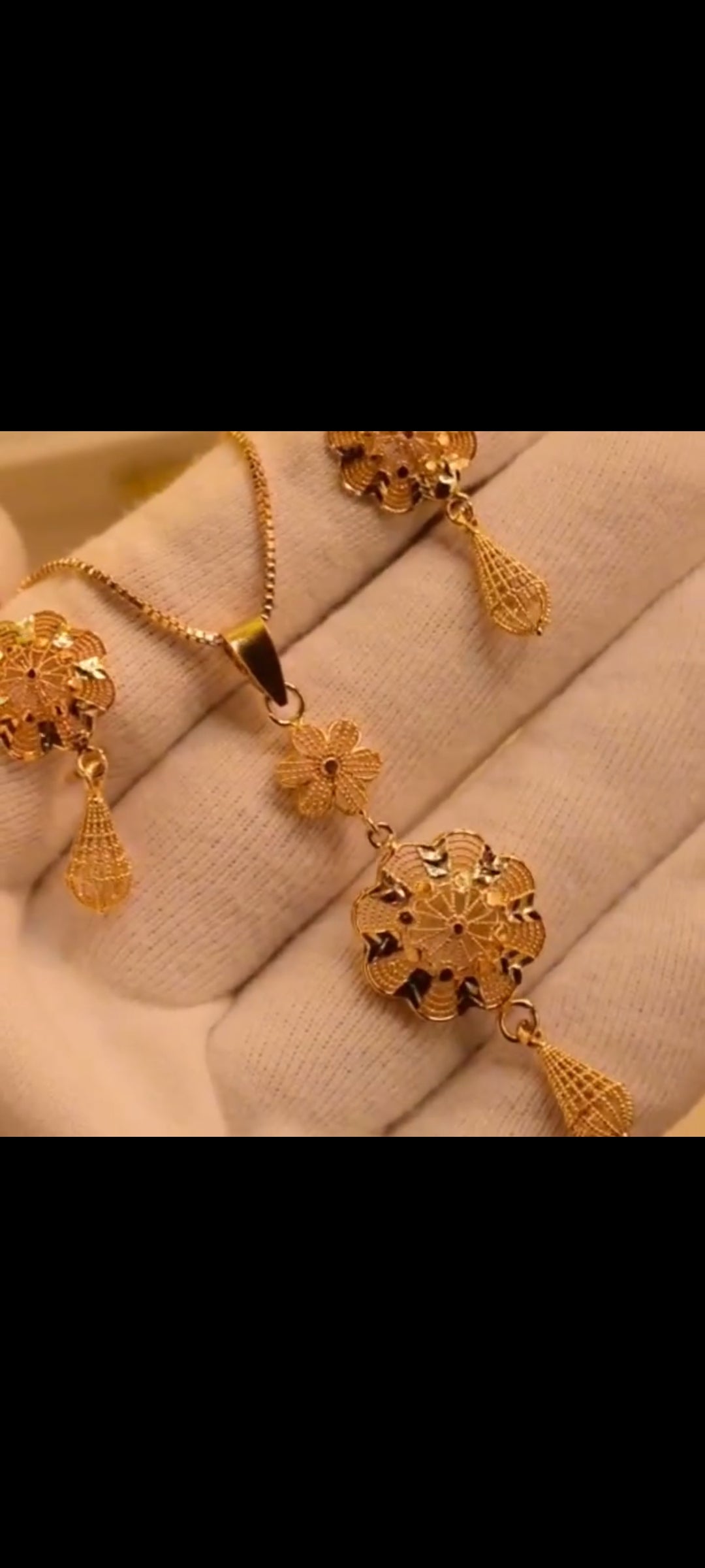 Gold Plated Zircon Locket Set