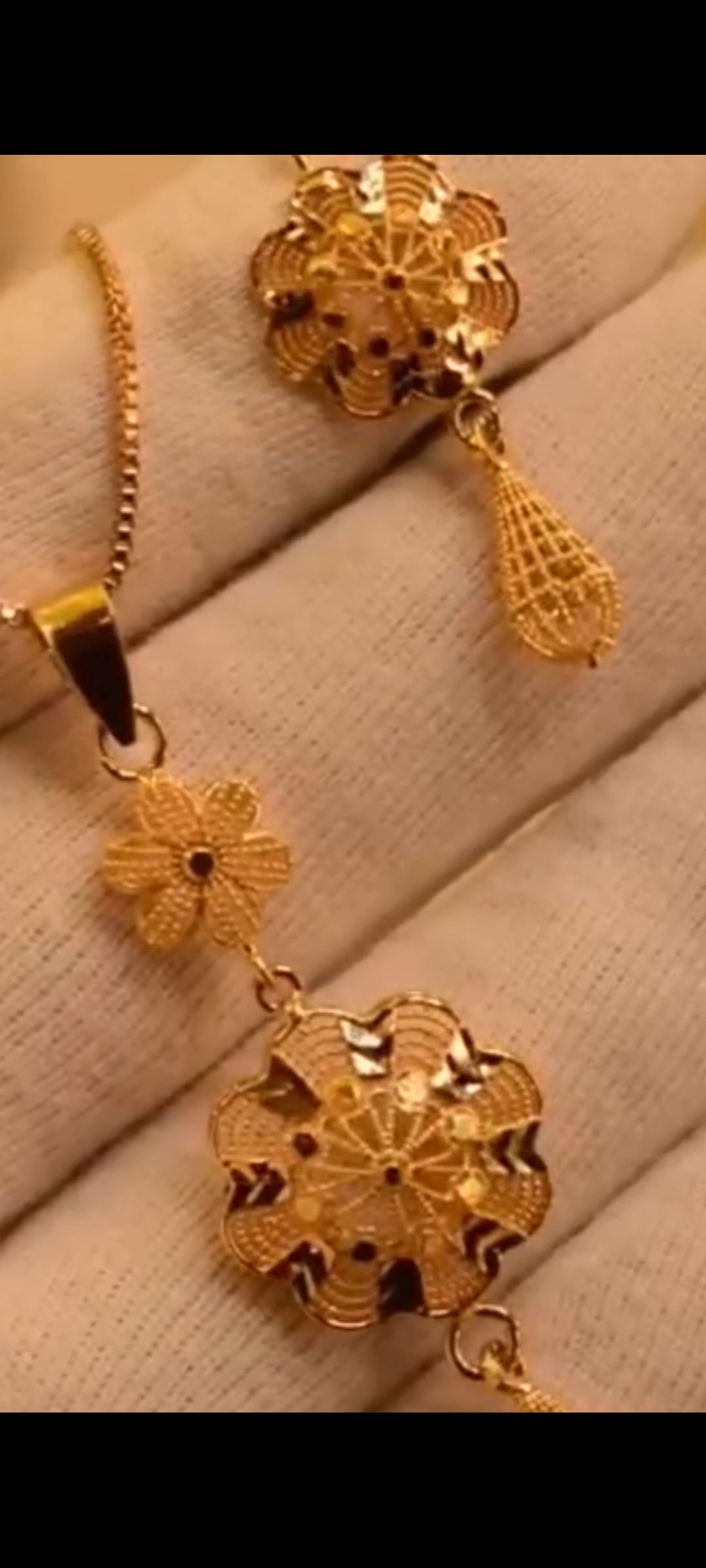 Gold Plated Zircon Locket Set