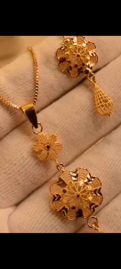 Gold Plated Zircon Locket Set